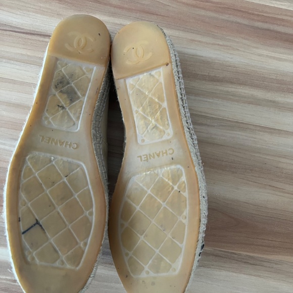 Chanel leather Espadrilles   Size 41 - Picture 2 of 3